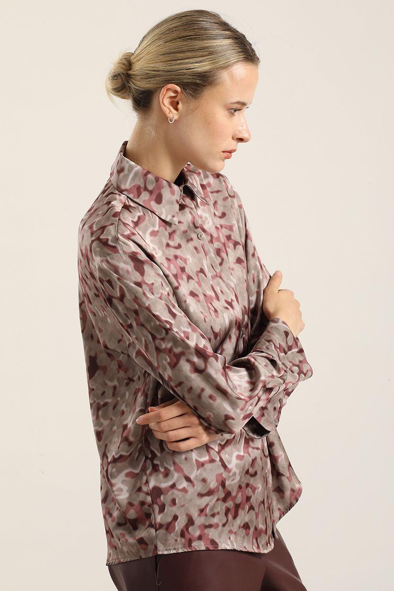 Blusa Satinada Estampado Manchas, Verde Liola-0