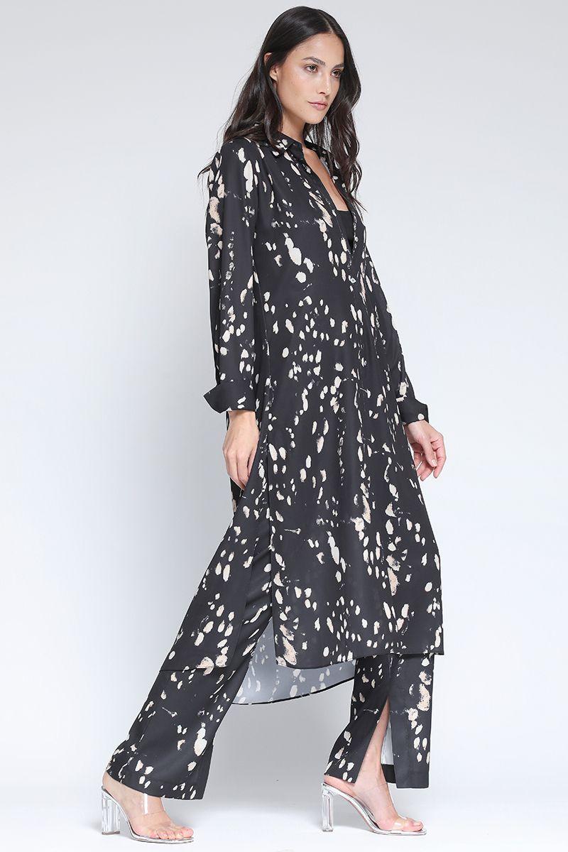 Camisa Extra Larga Estampado Manchas Negro Liola-2