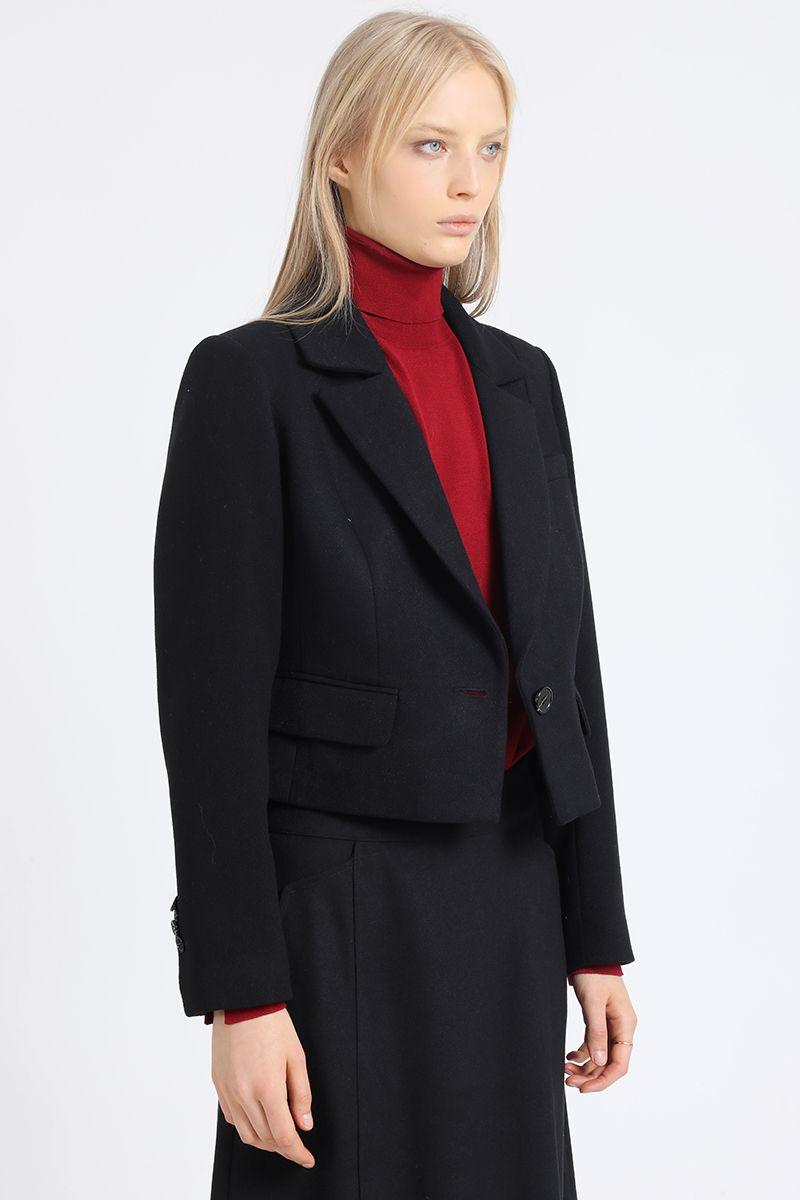 Chaqueta Crop, Boton Contratono, Muflon Negro Liola-3