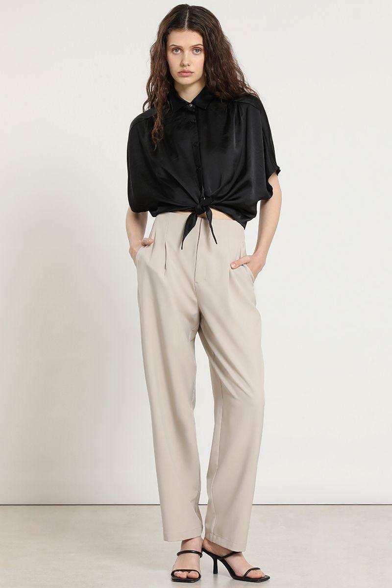 Blusa satin, amarre cintura, negro Liola-4