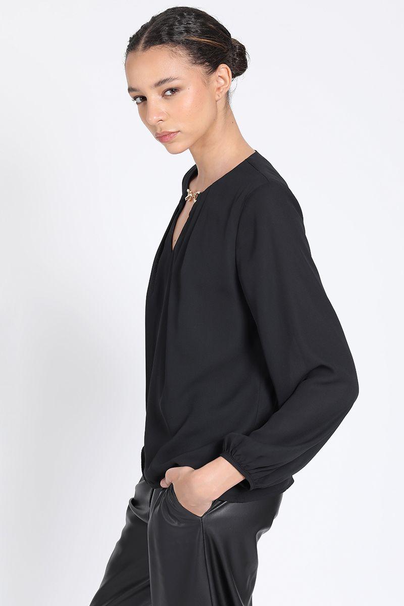 Blusa Gasa Doble Aplicación Metalica, Negro Liola-2