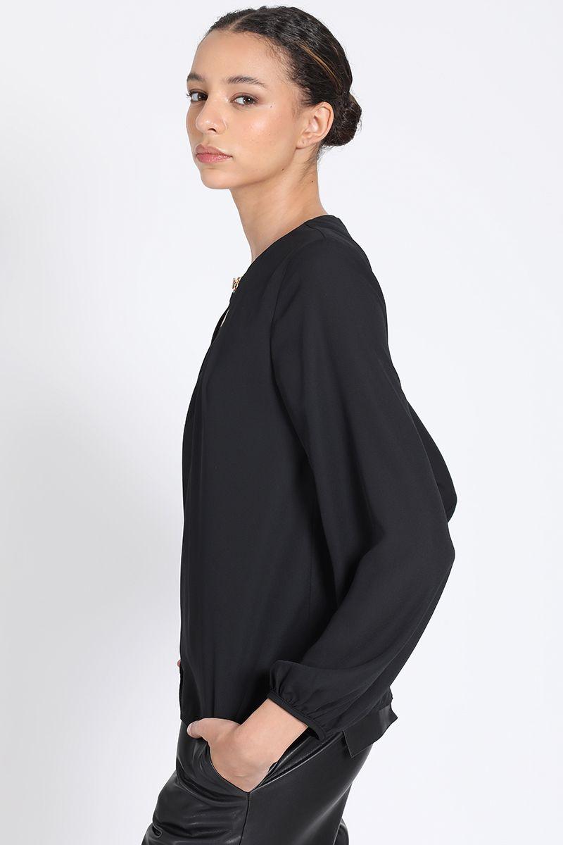 Blusa Gasa Doble Aplicación Metalica, Negro Liola-3