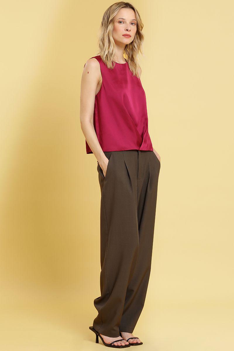 Pantalon sastre con pinzas, top Liola-4