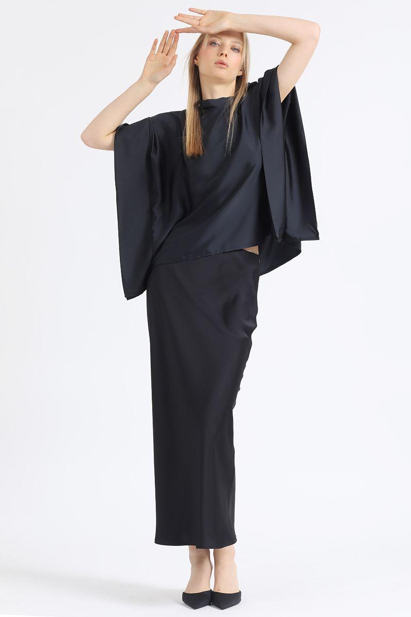 Bluson Amplio Tipo Poncho, Satin Negro Liola-2