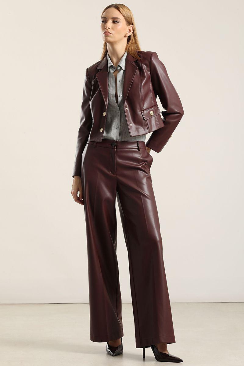 Pantalón ancho, tiro alto, efecto cuero, burdeo Liola-2