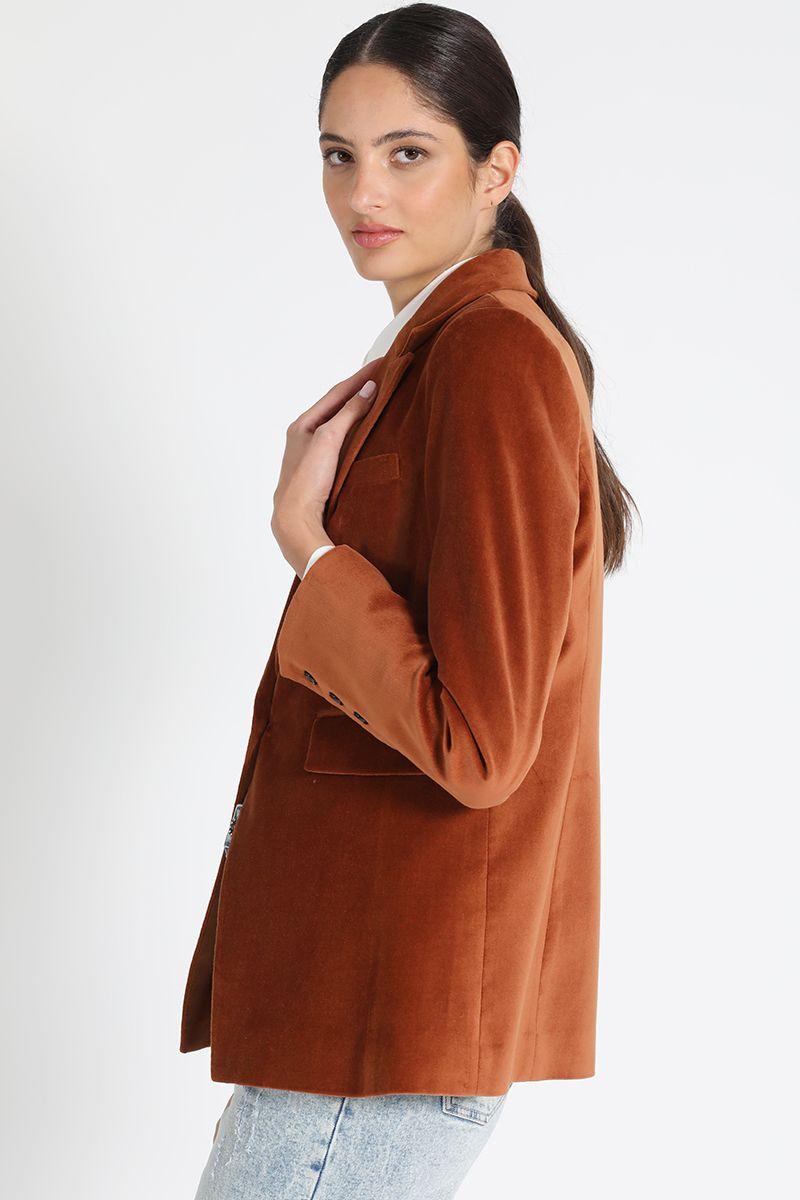 Blazer Entallado Terciopelo Camel Liola-4