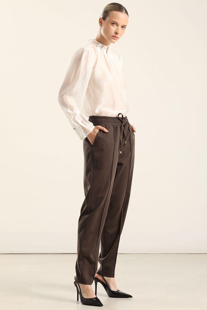 Pantalón pitillo, tiro alto, chocolate Liola-3