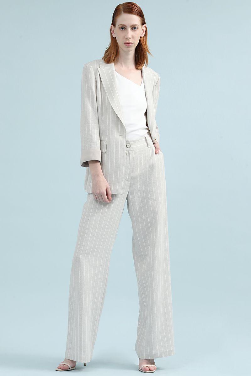 Blazer Semi Recto Con Lino, Listado Beige Liola-1