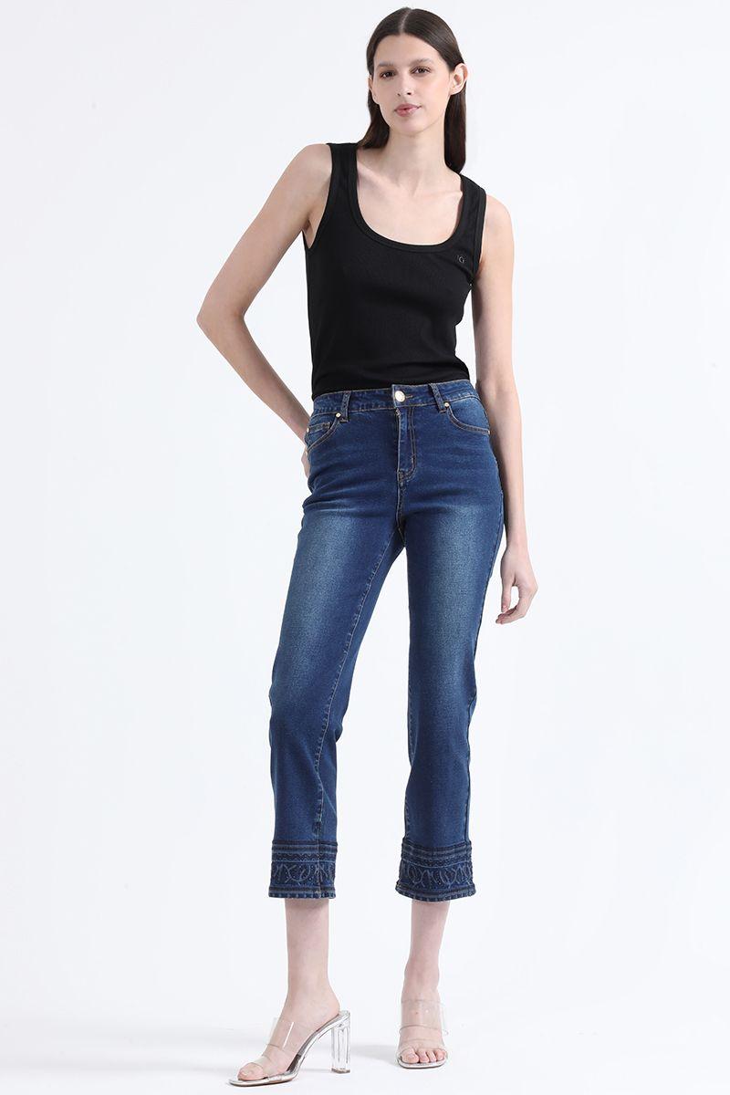 Jeans Slim Tiro Medio, Ruedo Bordado, Azul Liola-0