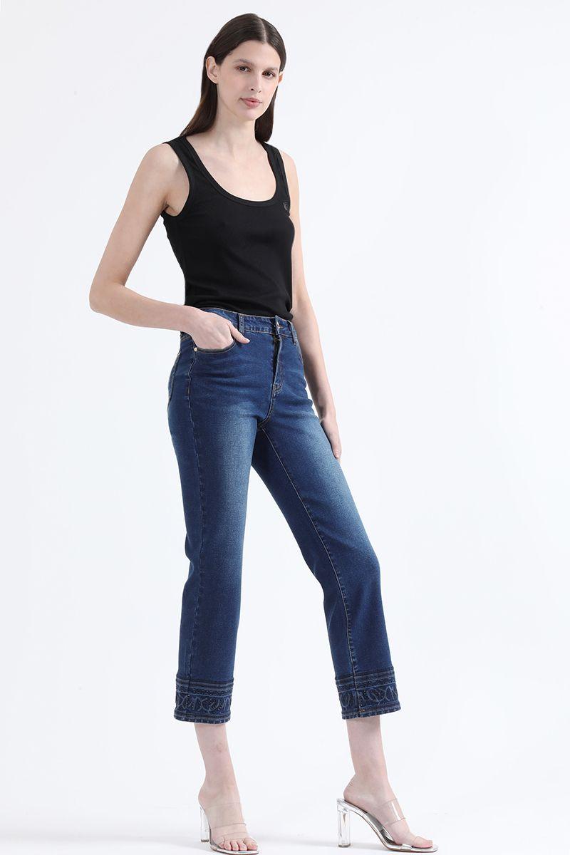 Jeans Slim Tiro Medio, Ruedo Bordado, Azul Liola-2