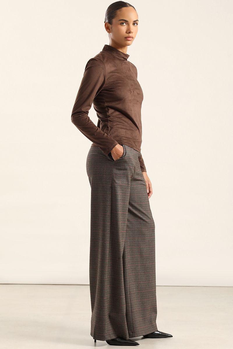 Top basico efecto gamuza, chocolate Liola-3