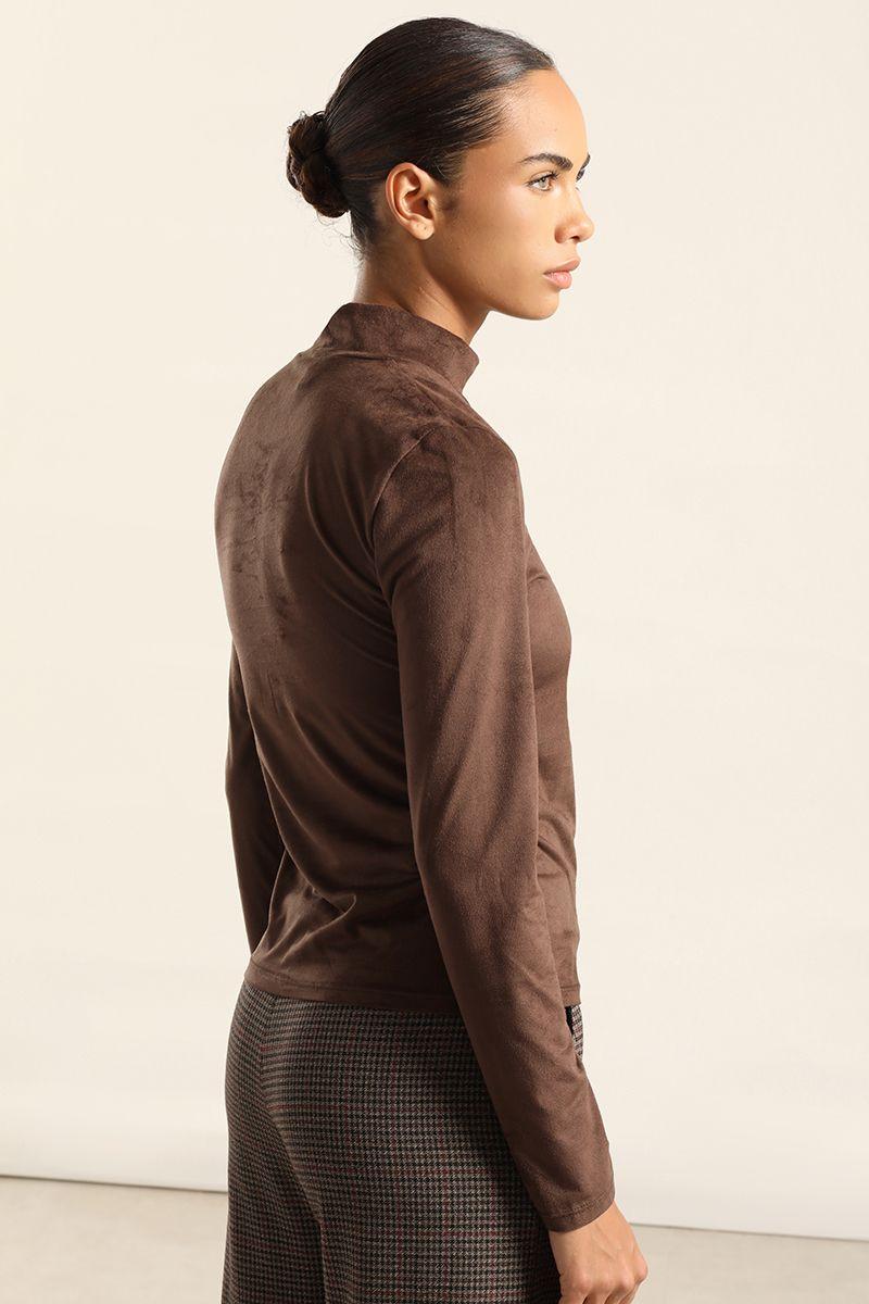 Top basico efecto gamuza, chocolate Liola-4