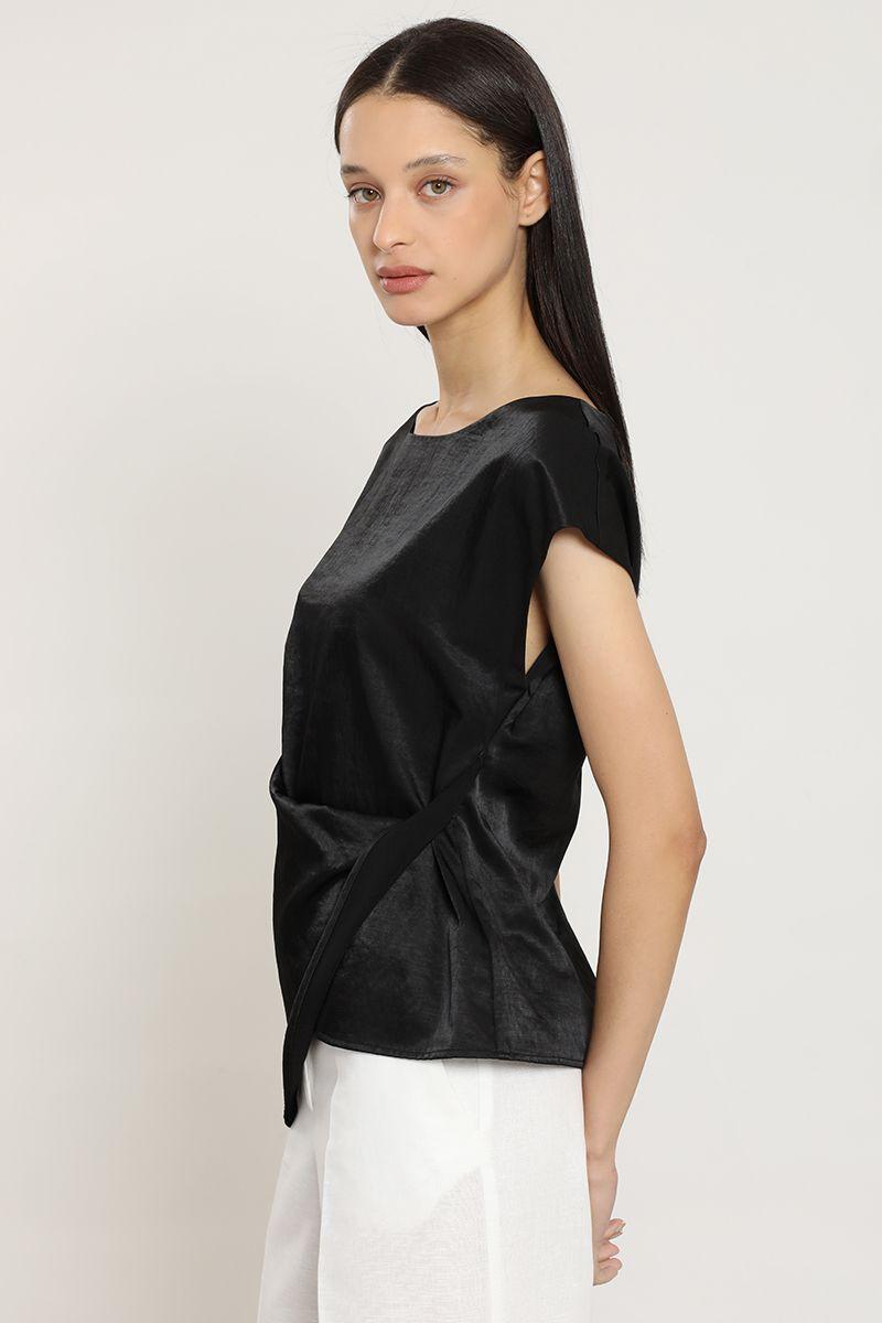 Top satinado, torcido asimetrico, negro Liola-4