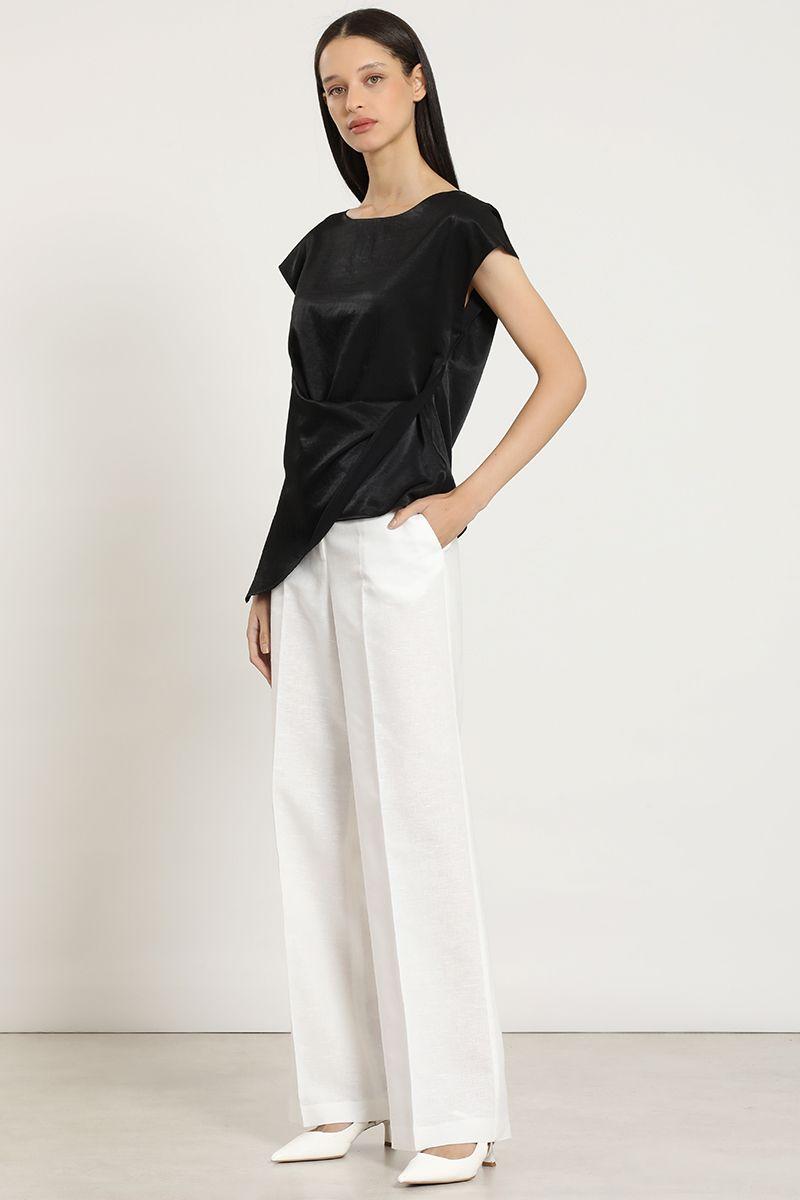 Top satinado, torcido asimetrico, negro Liola-6