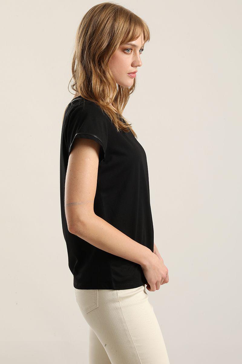 polera aplicacion efecto cuero, negro Liola-4