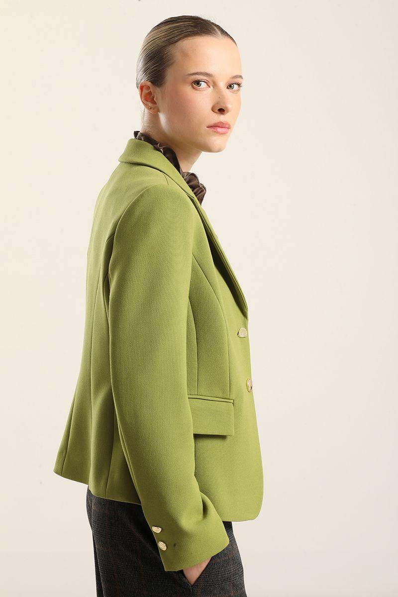 Blazer entallado, boton fantasia, pistacho Liola-2