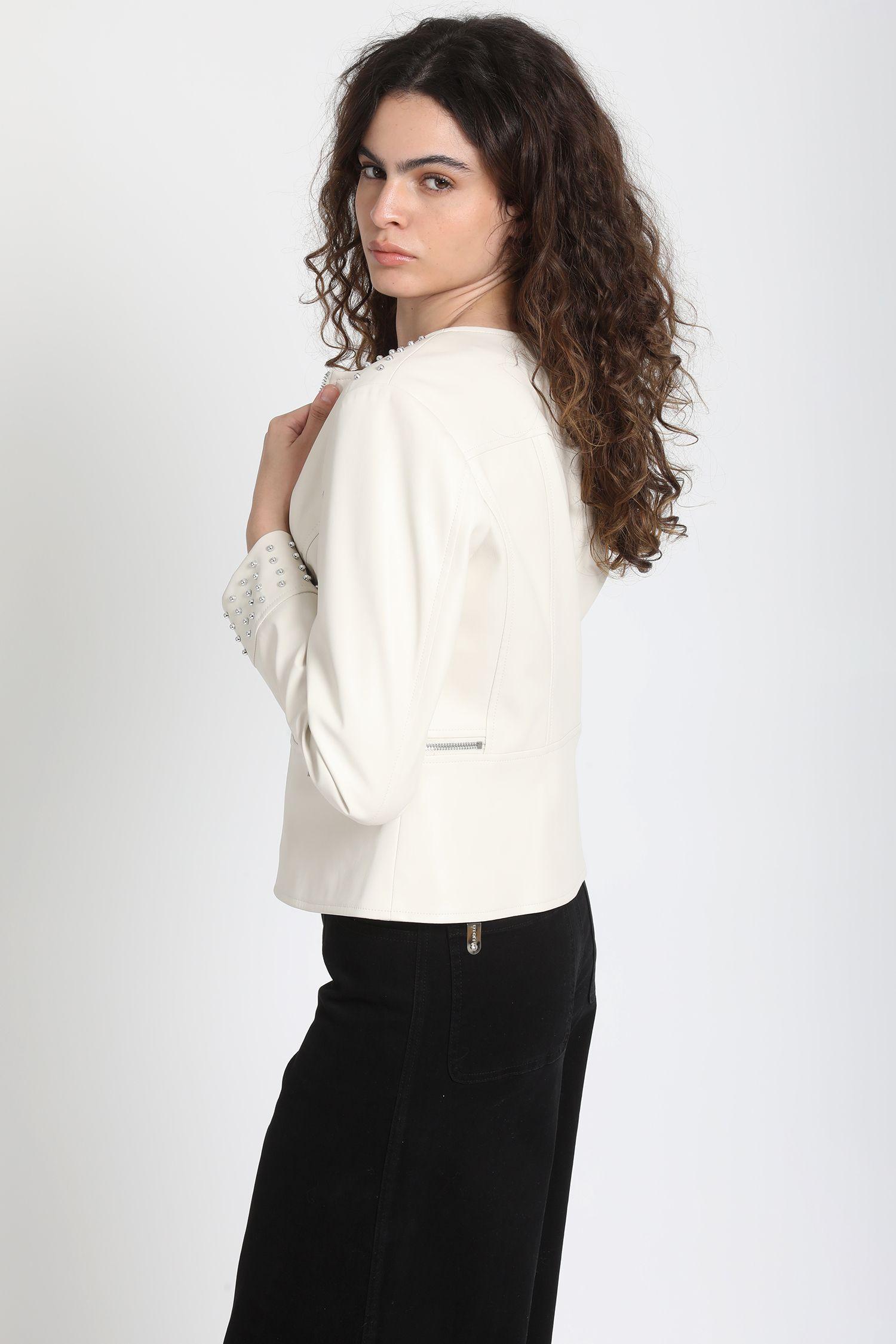 Chaqueta Efecto Cuero Tachas, Beige Liola-4