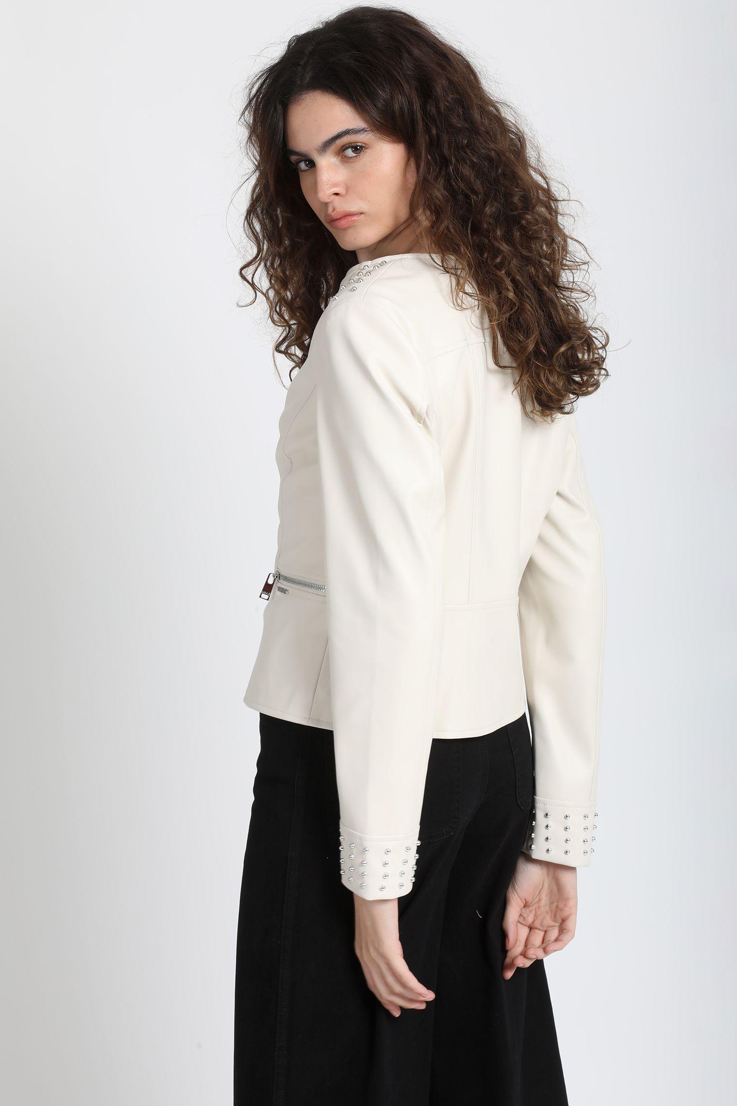 Chaqueta Efecto Cuero Tachas, Beige Liola-5