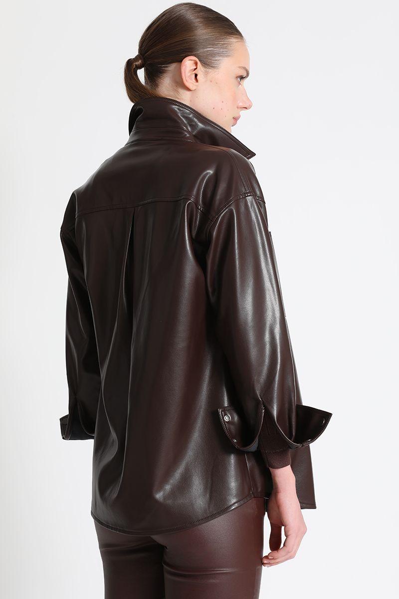 Sobrecamisa Amplia Efecto Piel Café Liola-4