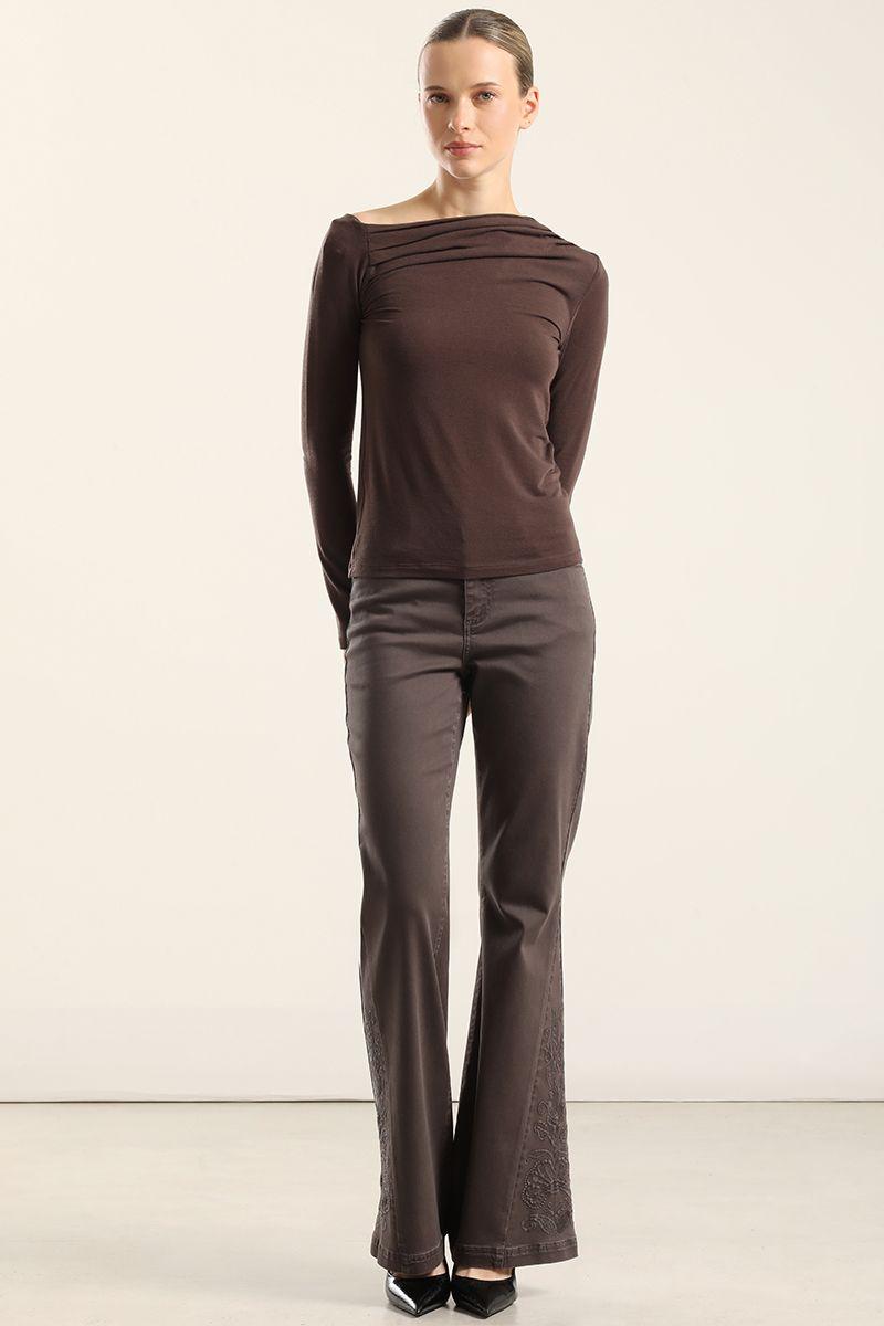 Top escote asimetrico, chocolate Liola-1