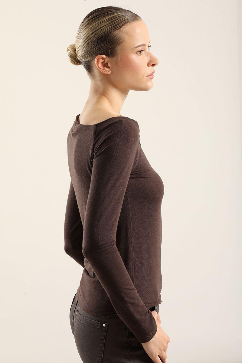 Top escote asimetrico, chocolate Liola-6