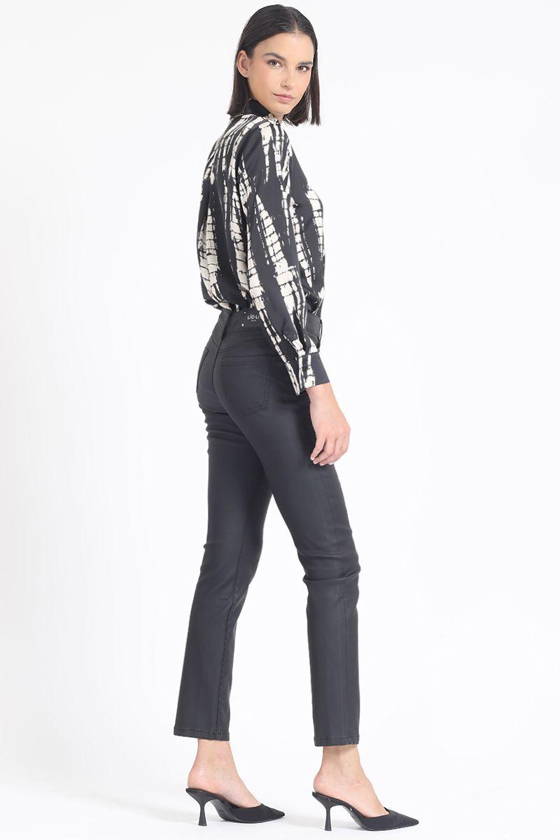 Pantalon Pitillo, Tiro Medio, Engomado, Negro Liola-1