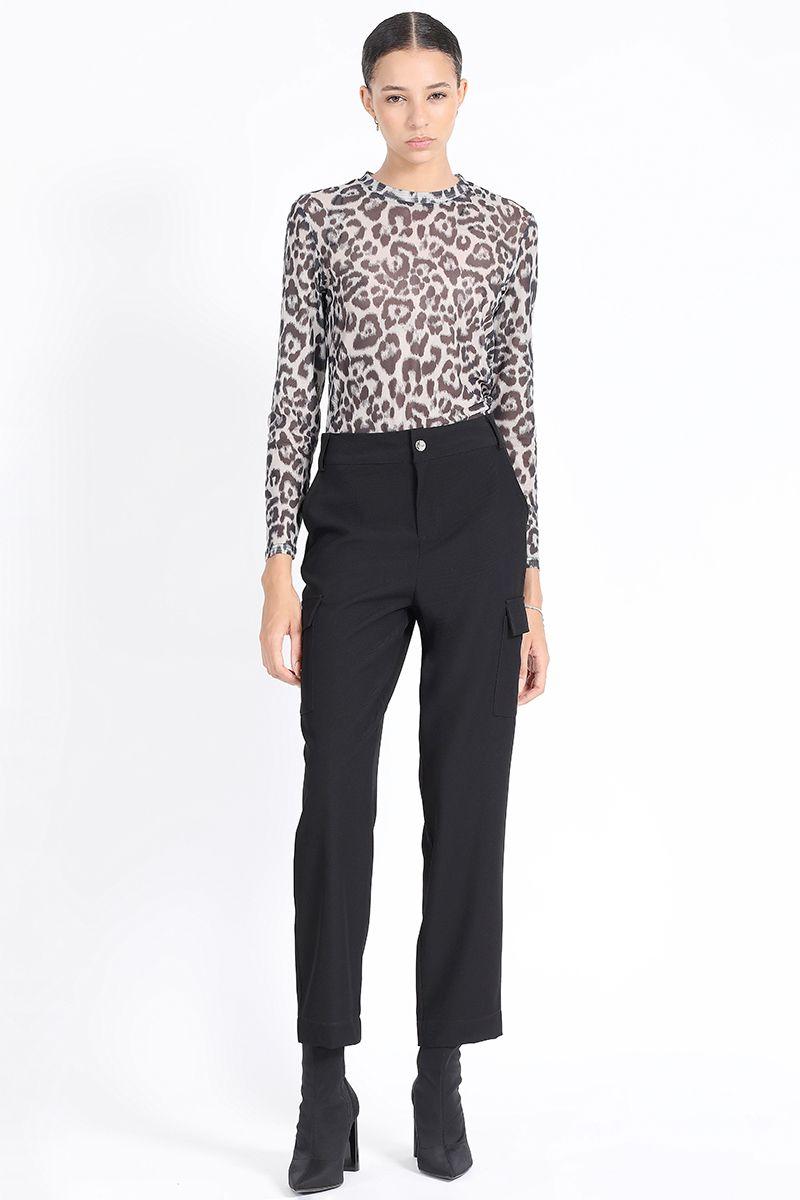 Pantalon Sastre Cargo, Tiro Medio, Negro Liola-0