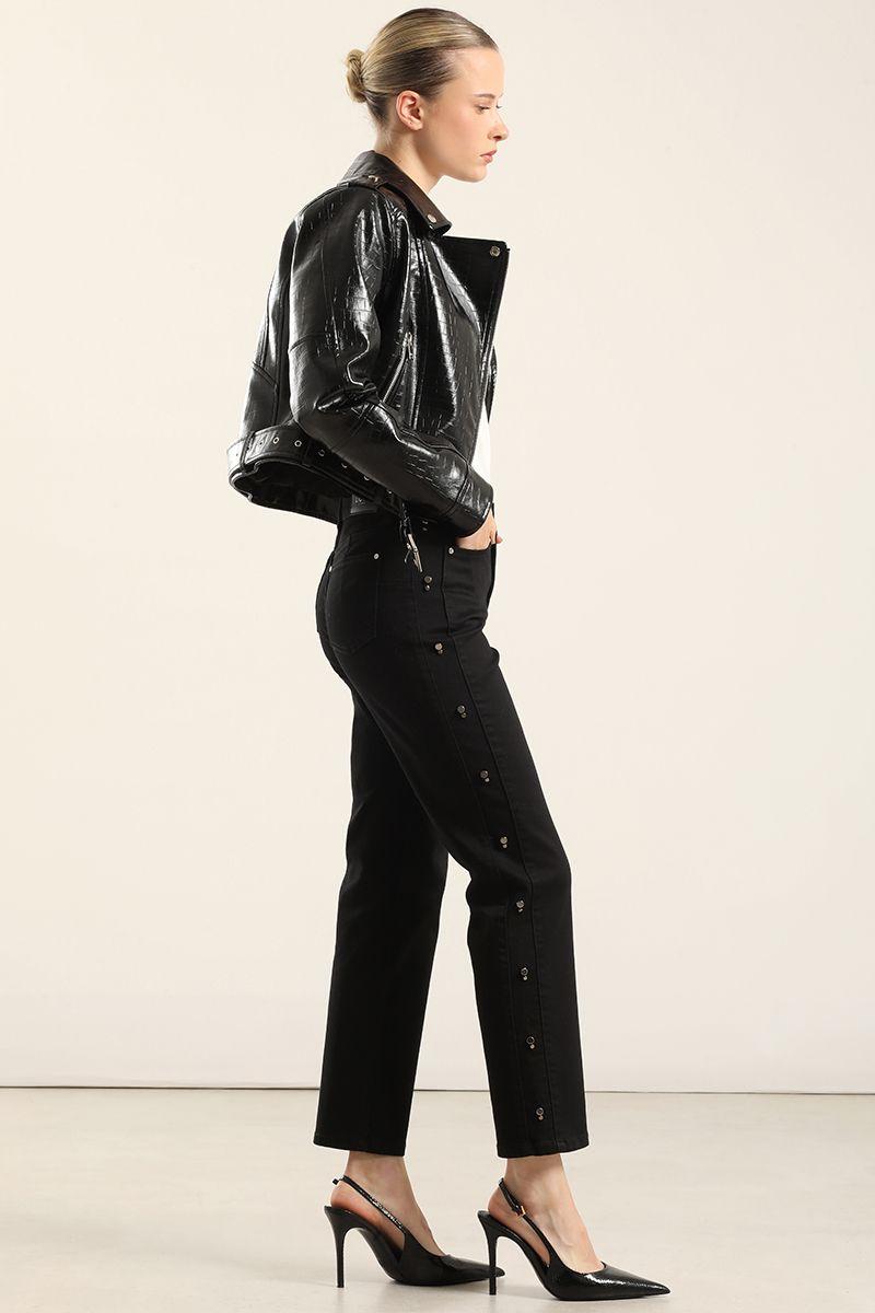 Jeans Color Slim Tachas, Negro Liola-2