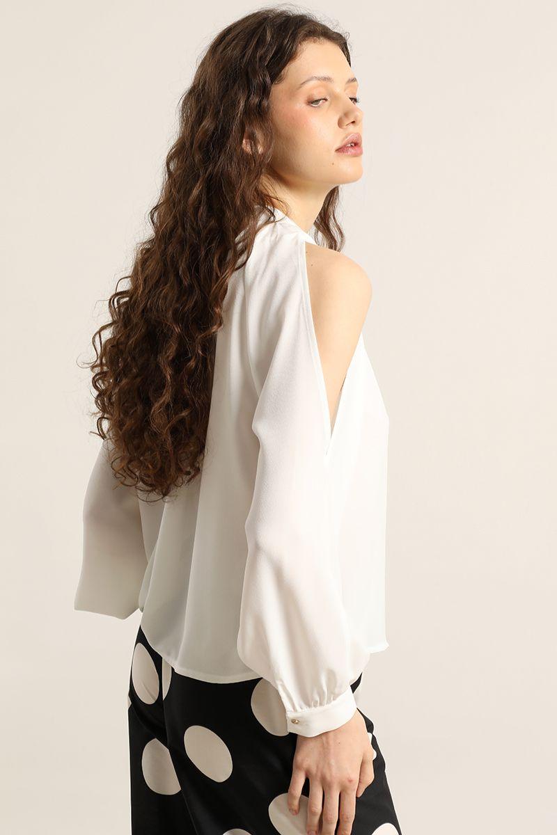 Blusa abertura en hombros, crudo Liola-3
