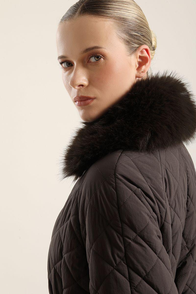 Parka Larga, Matelasse Rombo, Chocolate Liola-2