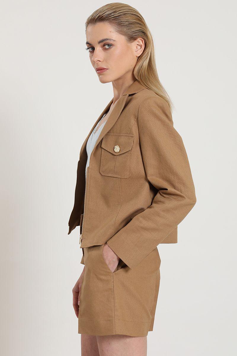 Chaqueta cropped, lino algodon, camel Liola-2