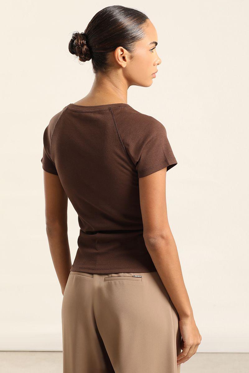 Polera Basica, Logo Liola, Chocolate Liola-3