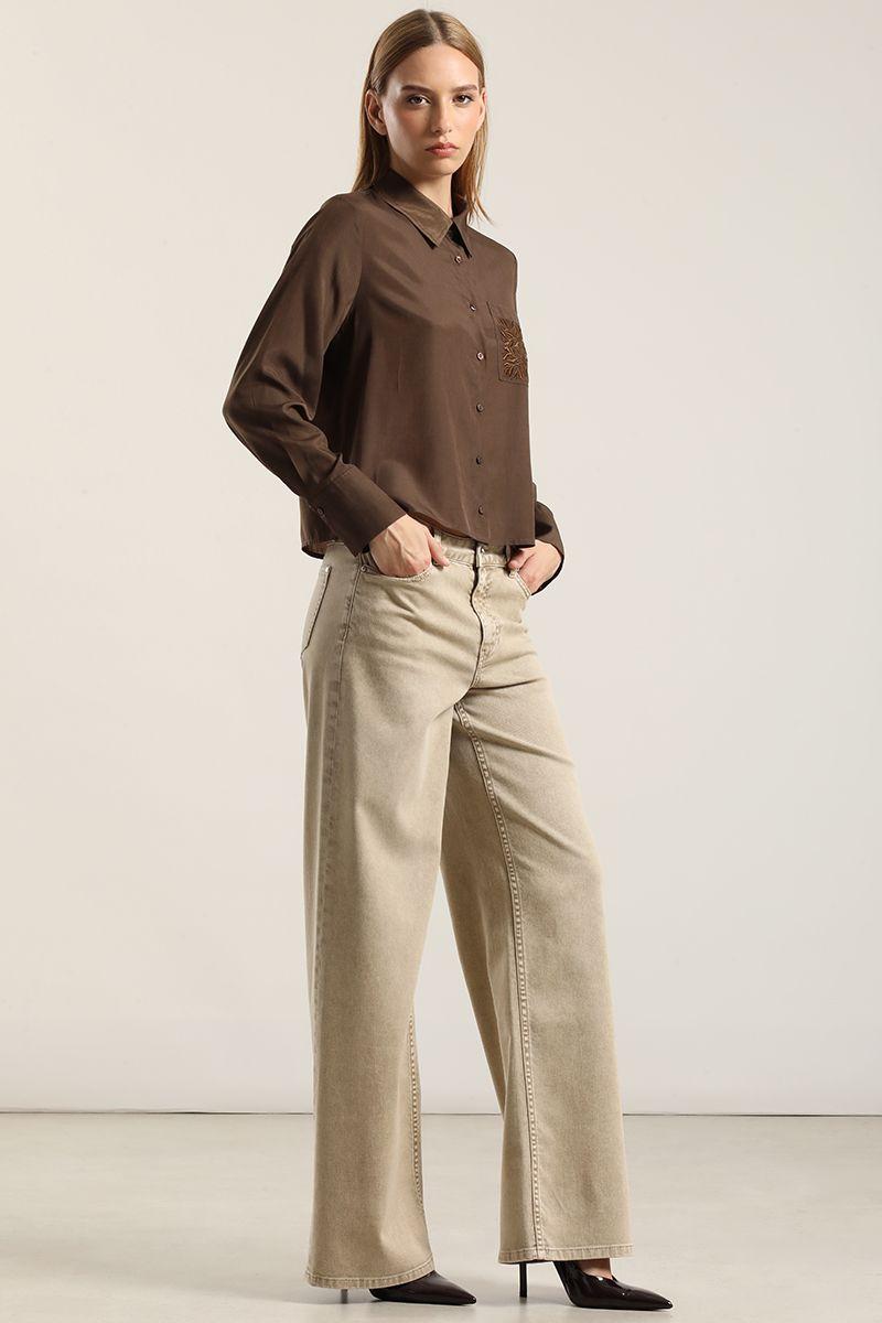 Blusa  bolsillos bordado, chocolate Liola-5