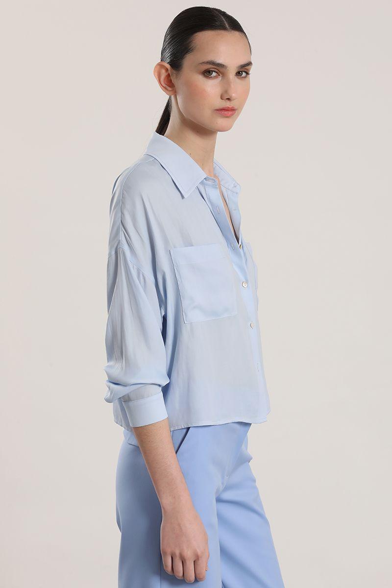 Blusa amplia satinada Liola mujer celeste-4