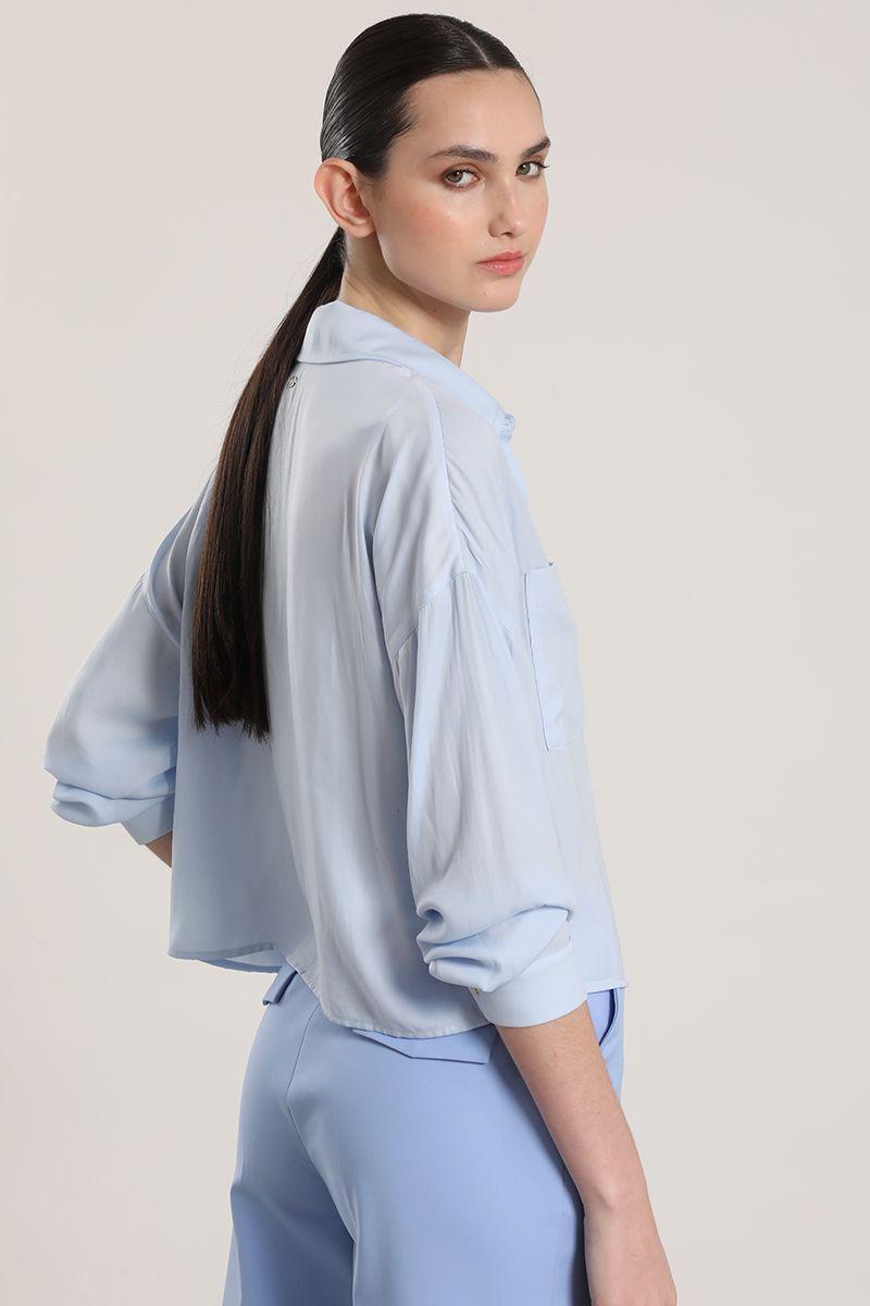 Blusa amplia satinada Liola mujer celeste-6