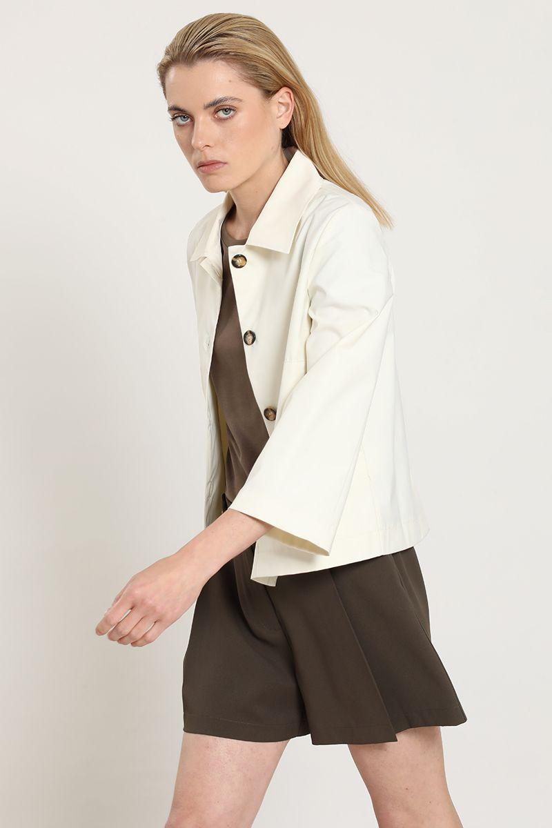Chaqueta efecto satinado, crudo Liola-5