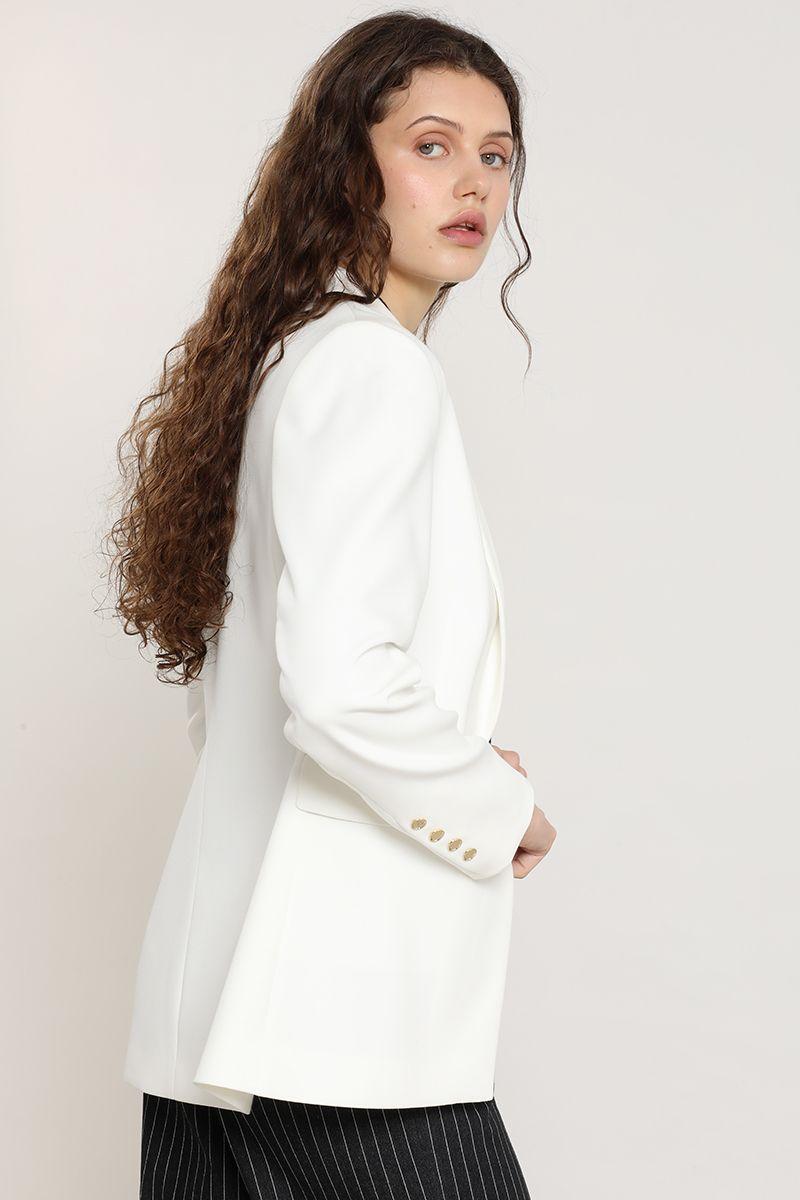 Blazer entallado, broches fantasia, crudo Liola-4