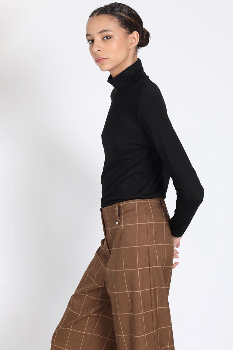 Top Basico Cuello Subido, Negro Liola-1