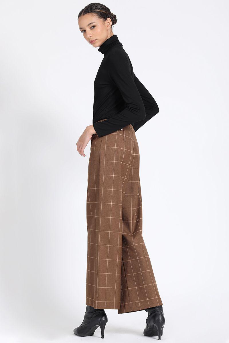 Top Basico Cuello Subido, Negro Liola-4