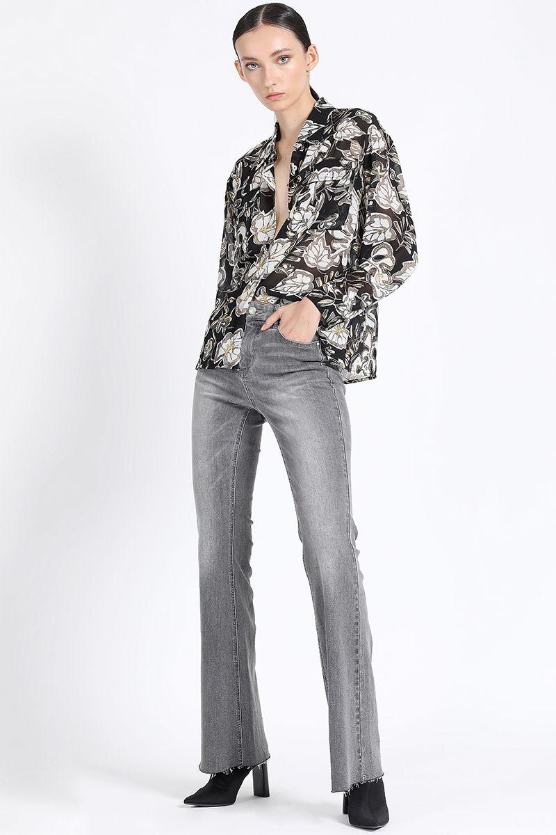 Jeans Flare, Tiro Medio, Push Up, Gris Liola-1