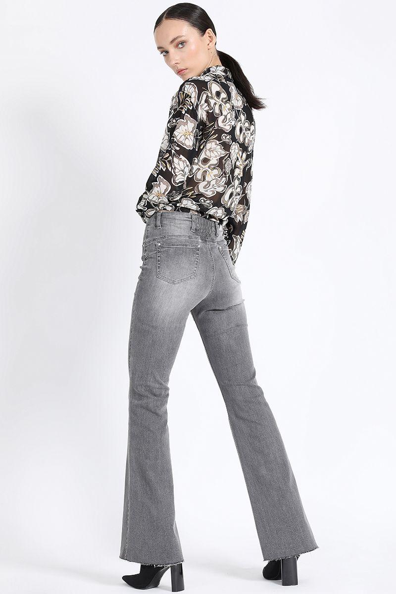Jeans Flare, Tiro Medio, Push Up, Gris Liola-3
