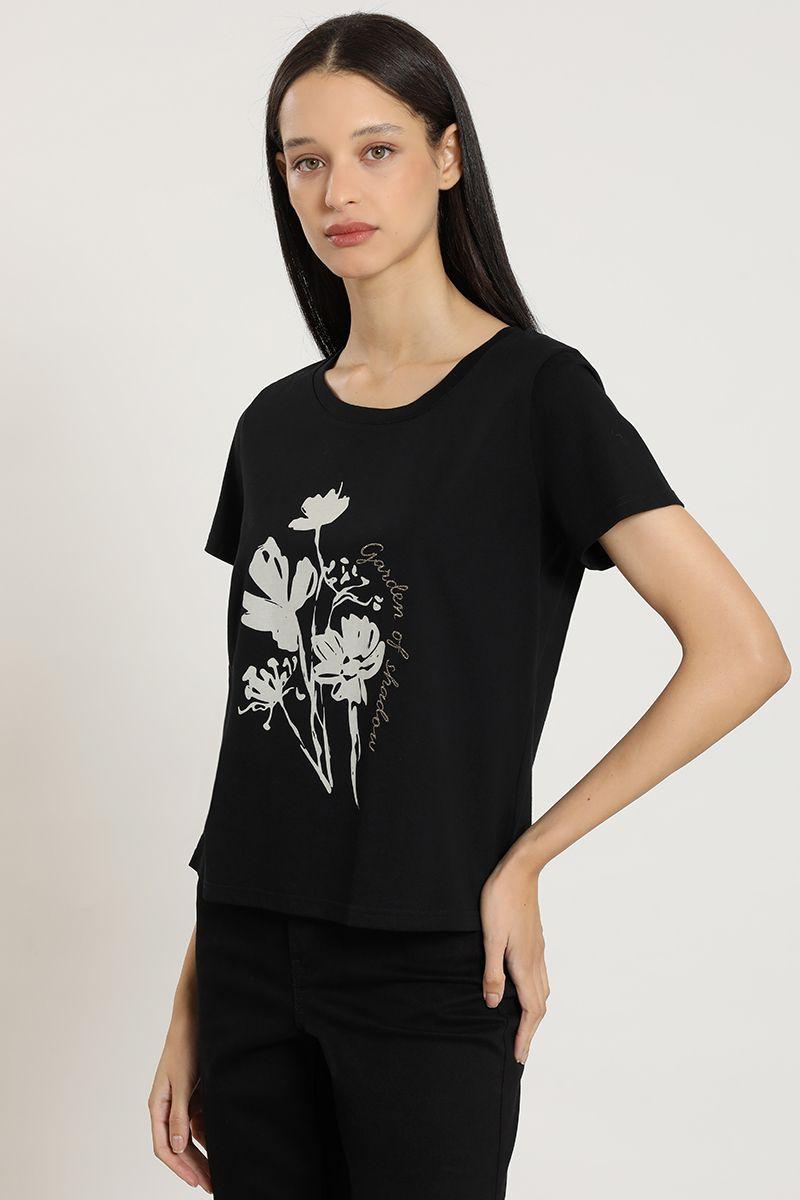 Polera estampado flores, bordado, negro Liola-1