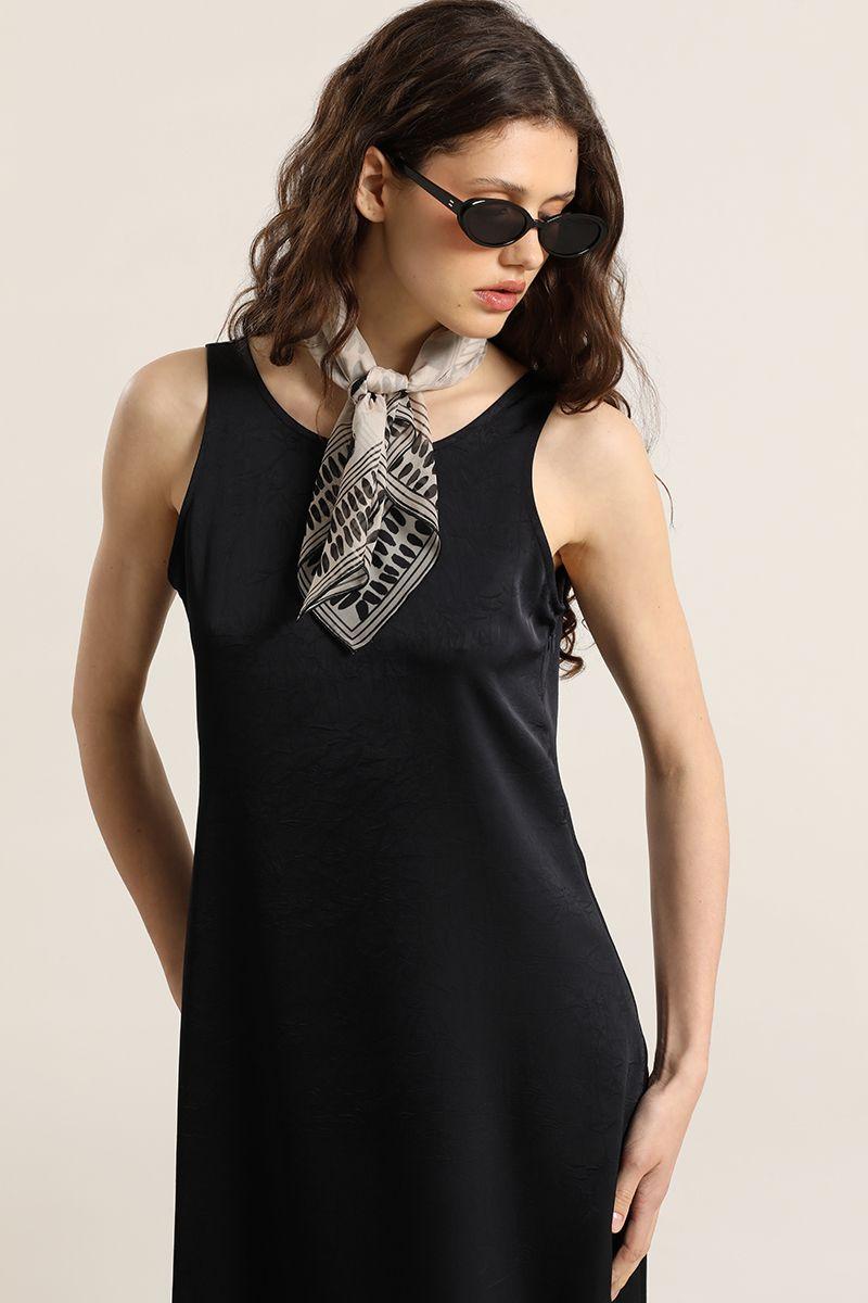 Vestido maxi satinado, azul marino Liola-6
