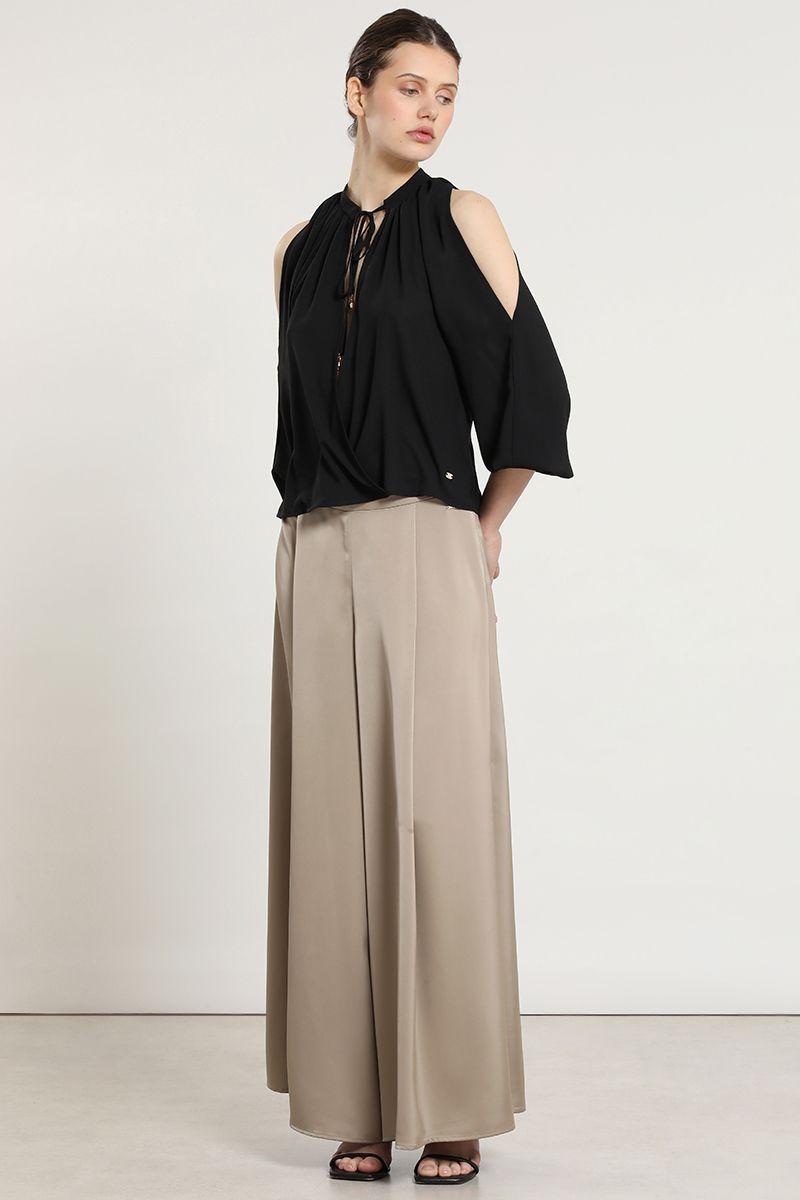 Blusa abertura en hombros, negro Liola-6