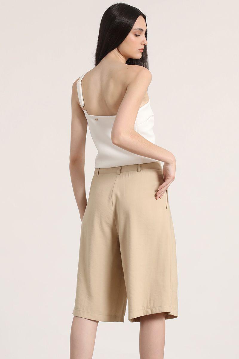 Bermuda con pliegue Liola mujer beige-4