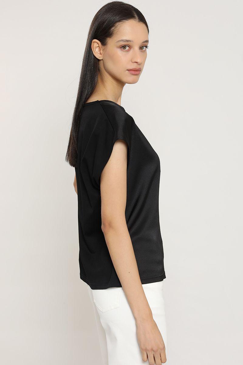 Polera satin, herraje metal, negro Liola-5