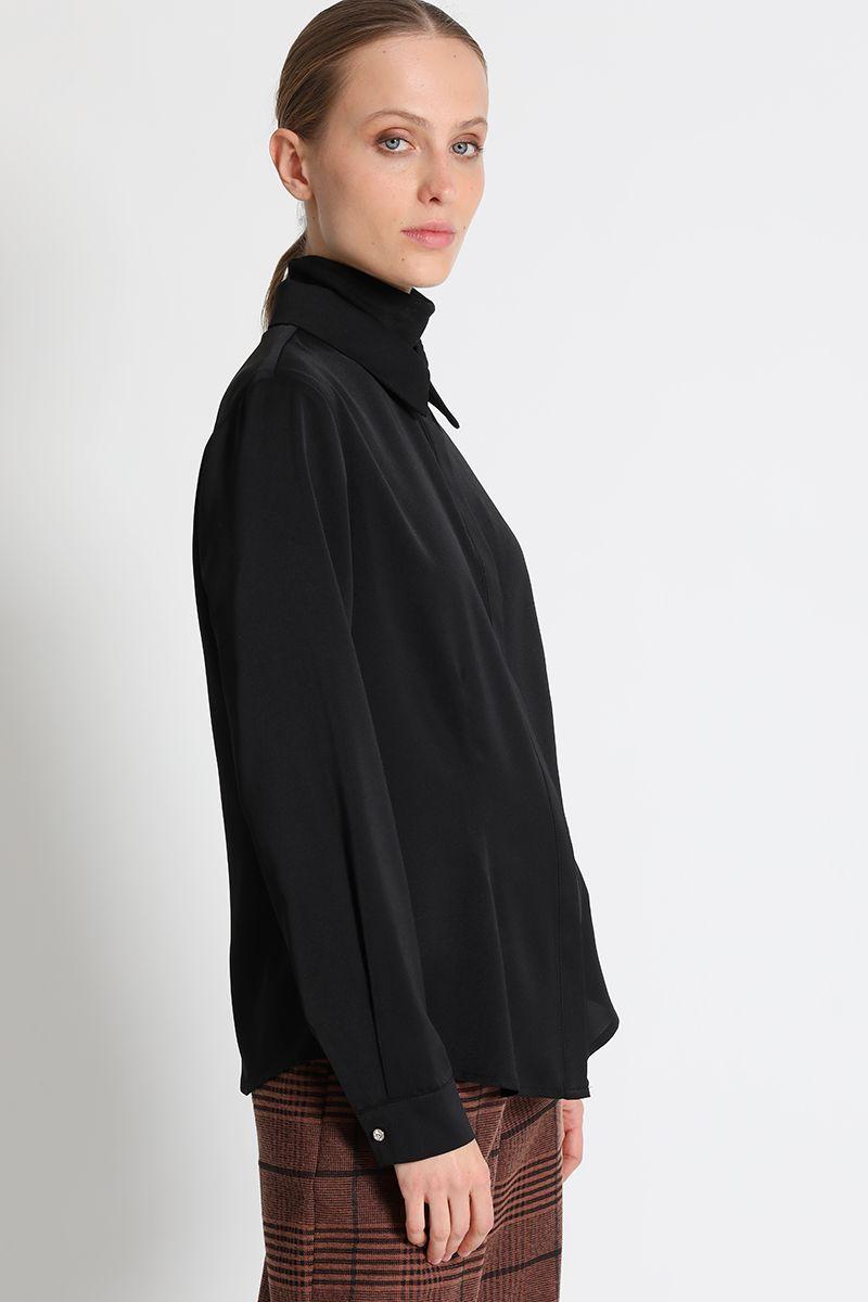 Blusa Camisera Recta Negro Liola-2