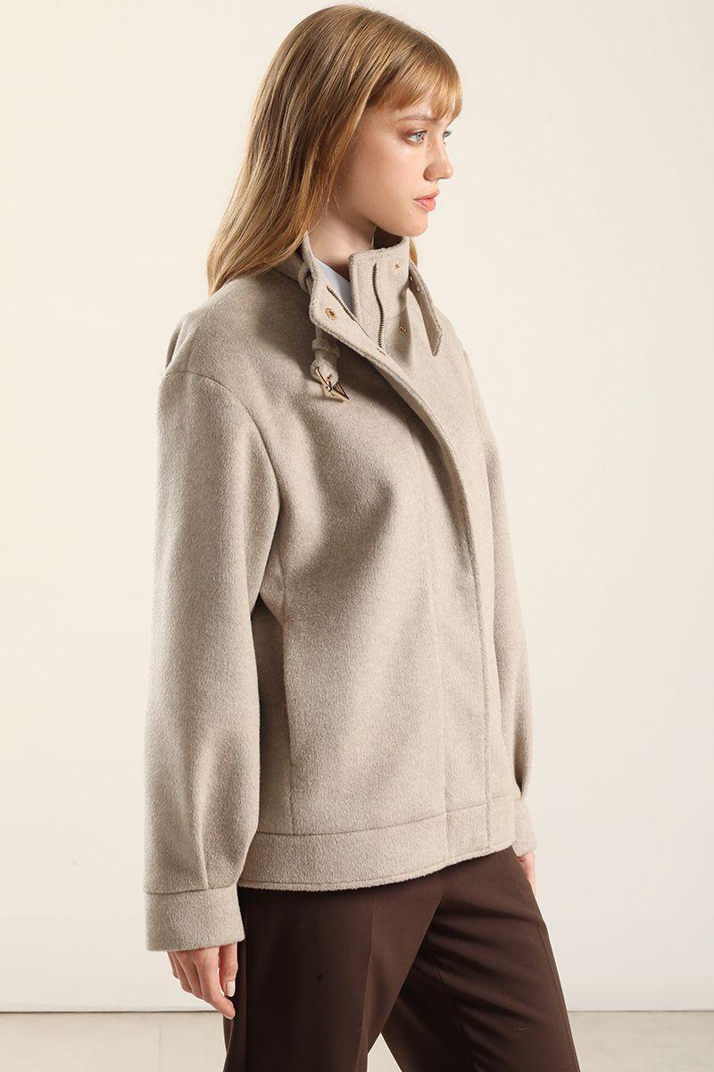 Chaqueta Bomber, Muflon Fantasia Beige Liola-5