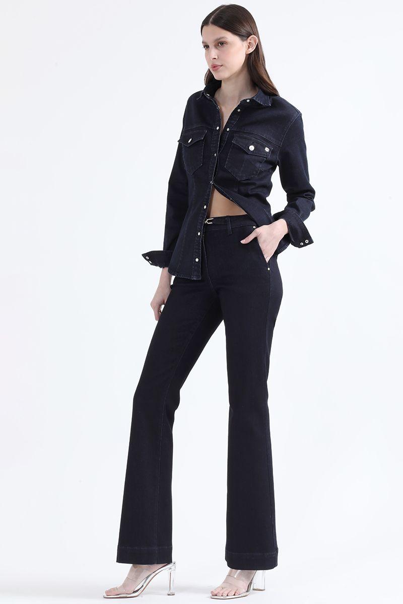 Jeans Flare Fit, Tiro Medio, Aplicación Metal, Indigo Liola-0