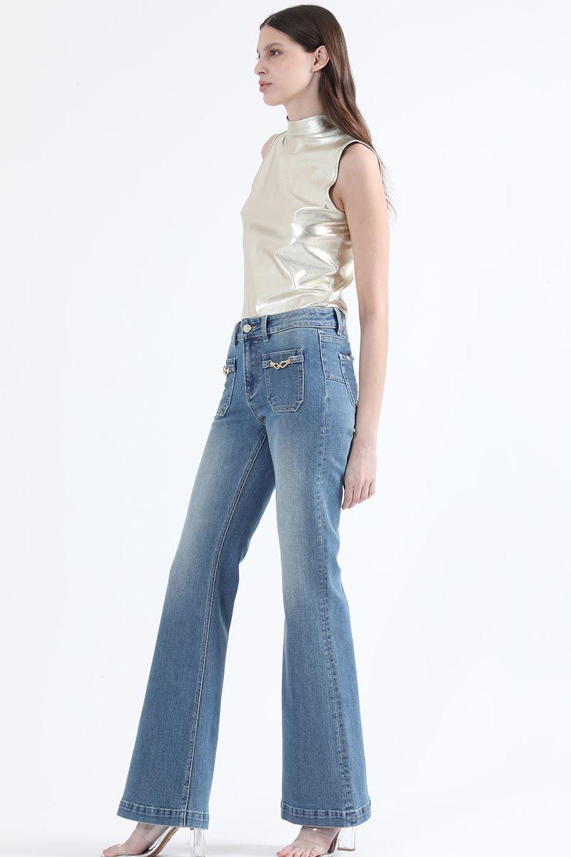 Jeans Flare Push-Up, Tiro Medio, Azul Liola-3